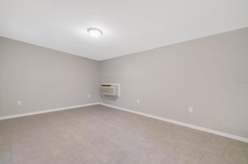 645 Stone St, Deland FL  32720-3244 exterior