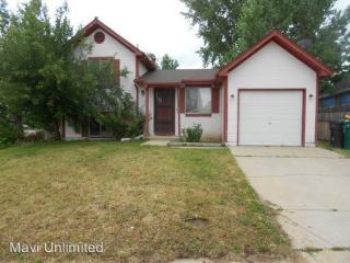 4902 Rifle Ct, Denver CO  80015-2031 exterior