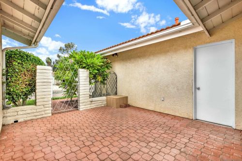 5949 Bounty St, San Diego CA  92120-2920 exterior