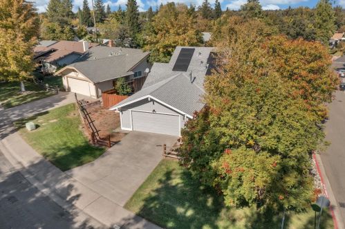 6631 Mercedes Ave, Citrus Heights CA  95621-5413 exterior