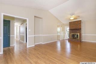 13019 Branscomb Rd, Huntsville AL  35803-2333 exterior