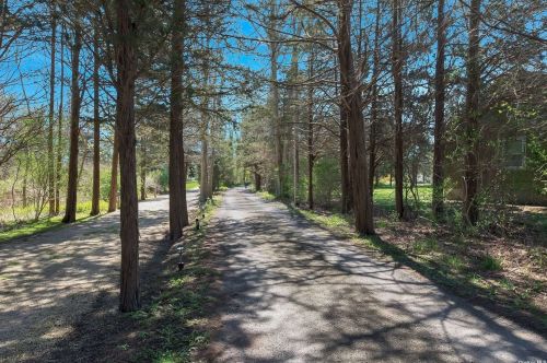 1579 Peconic Bay Blvd, Laurel, NY 11948-1758