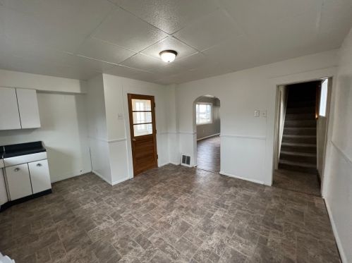 504 Waldo St, New Castle PA  16101-4925 exterior