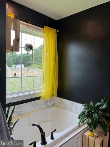 497 Currioman Dr, Montross VA  22520-4130 exterior