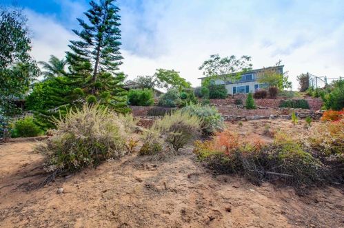 4223 Quapaw Ave, San Diego CA 92117-4525 exterior