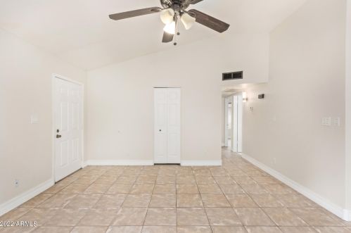 4827 Manzanita Dr, Glendale, AZ 85302-6443