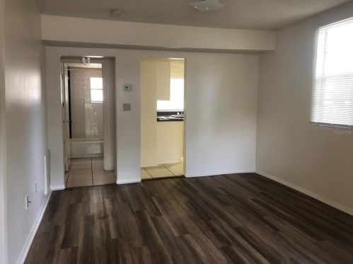 2337 15th Ave, Saint Petersburg FL  33713-5619 exterior