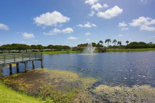 242 High Point Ct, Delray Beach FL  33445-4058 exterior