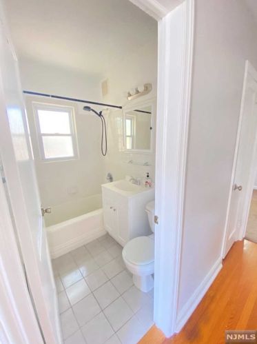 331 Depew St, Dumont NJ  07628-1628 exterior