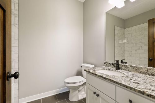 115 Greenwood St, Saint Paul MN 55115-2247 exterior