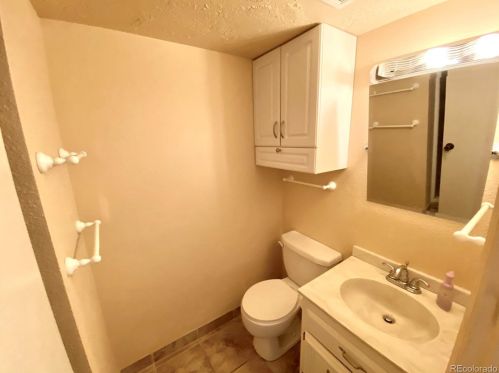 54 Villa Dr, Pueblo CO 81001-1419 exterior