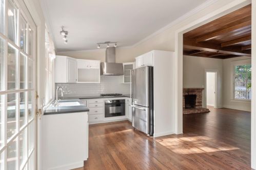 21490 Almaden Rd, San Jose, CA 95120-4308