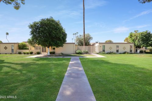 10713 Buccaneer Way, Sun City, AZ 85351-2617