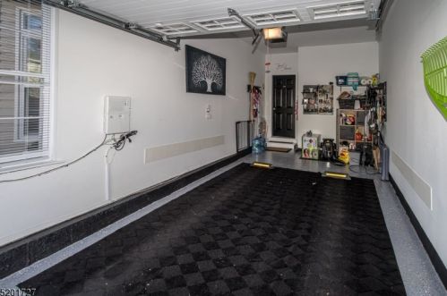 4 Stevens Ln, Martinsville NJ  08836-2249 exterior