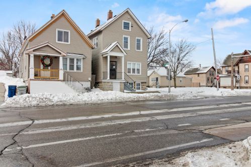 1607 Cesar E Chavez Dr, Milwaukee, WI
