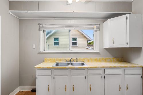 261 Elm St, Marion OH  43302-4218 exterior