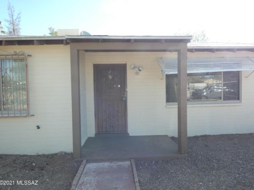 1051 Sidney Ave, Tucson, AZ 85711-5026