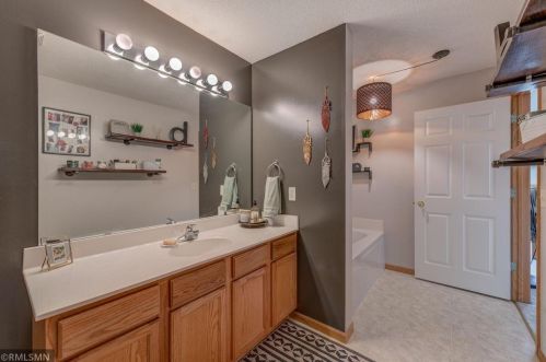 2210 Foxglove Way, Hudson WI  54016-8095 exterior