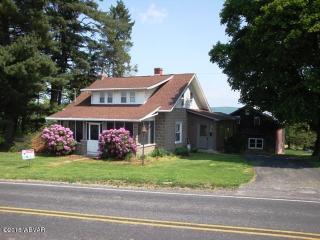 1695 8th Street Dr, Watsontown, PA 17777-8012
