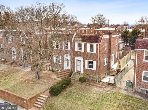 1810 Linden St, Wilmington, DE 19805-3816
