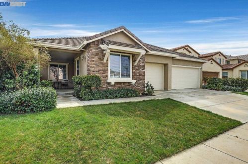 1526 Azalea Dr, Grayson, CA 95363-8357