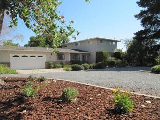 300 Bedford Ln, Oakley, CA 94561-2287