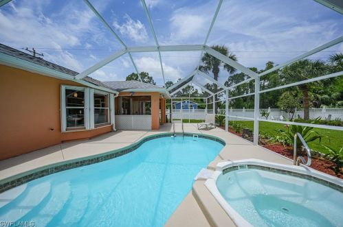 2618 8th St, Lehigh Acres, FL 33936-0009