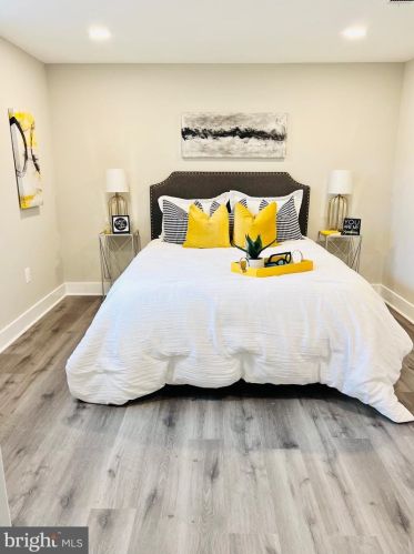 3209 Bayfield Dr, Woodbridge VA  22193-1301 exterior