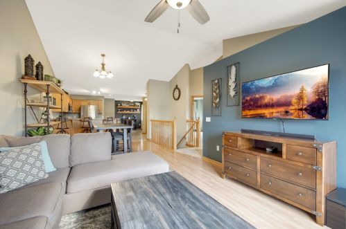 6148 Mill Run Rd, Monticello MN  55362-3611 exterior