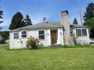 11845 16th Ave, Seattle, WA 98125-5175