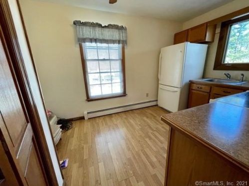 20 Kellogg St, Bethel CT  06801-1638 exterior