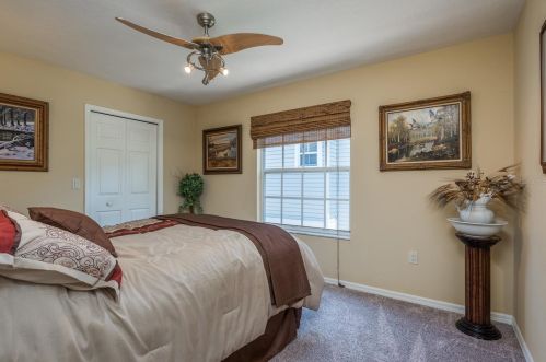 553 Vista Trail Ct, Palm Harbor FL  34683-5260 exterior