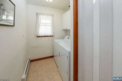 30 Ridge Rd, West Milford Lakes NJ  07480-2908 exterior