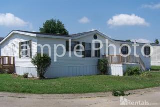 155 Castle Dr, Gainesville FL  32607-1780 exterior