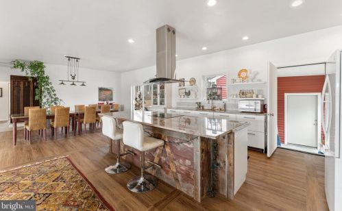 24234 Lands End Dr, Madison Mills VA  22960-3543 exterior