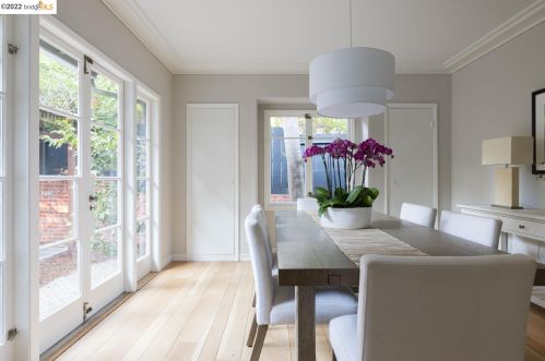 5901 La Salle Ave, Oakland CA 94611-3225 exterior