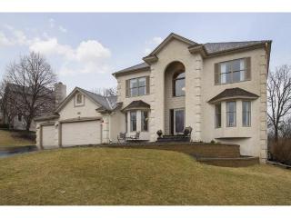 1586 Murphy Pkwy, Saint Paul, MN 55122-1796