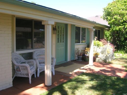 337 Green Field Cir, Santa Rosa, CA 95409-6106
