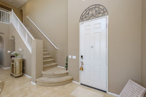 13054 Dune Ln, Victorville, CA 92394-3700