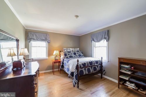 709 Malin Rd, Newtown Square PA  19073-2510 exterior