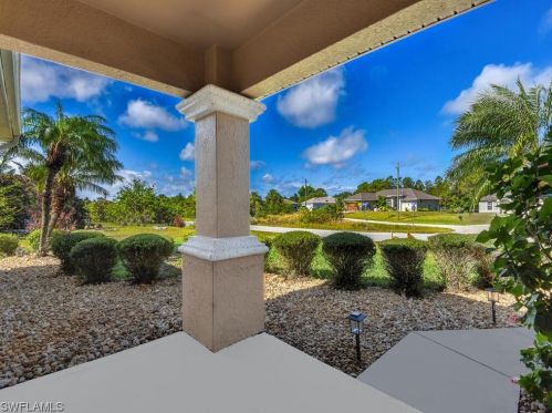 3960 Sunset Rd, Lehigh Acres, FL 33971-5636