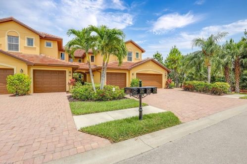 6673 Alden Woods Cir, Naples, FL 34113-3423