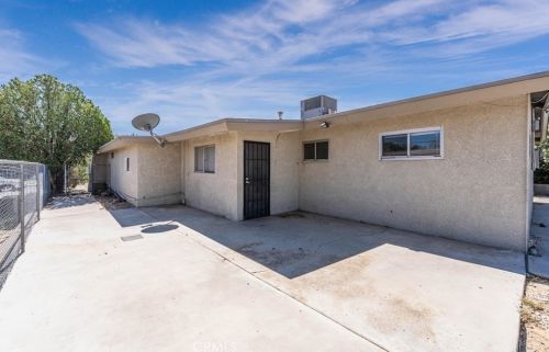 16688 Zenda St, Victorville CA  92395-3936 exterior