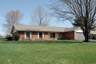 1630 Randy Dr, Cookeville, TN 38501-3048