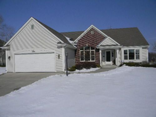 2804 10th Pl, Kenosha, WI 53140-1186