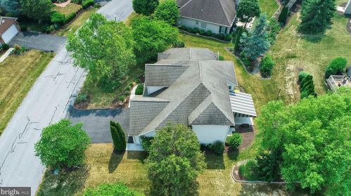 885 Crooked Stick Dr, Navy Sup Dpt PA  17050-2298 exterior