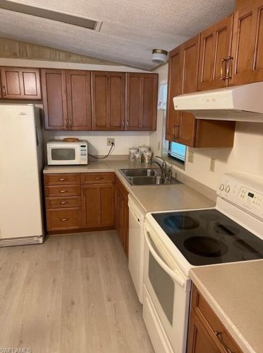 27405 Duvernay Dr, Bonita Springs, FL 34135-6029