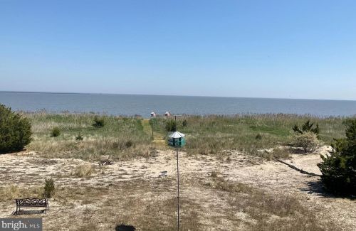 107 Sandpiper Dr, Slaughter Beach DE  19963-4923 exterior