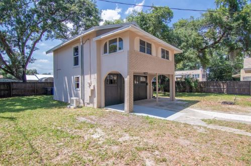 217 9th St, Winter Haven FL  33880-3112 exterior