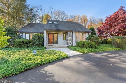 104 Ashley Ct, Wilmington, DE 19807-2259